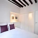 Apartman Montorgueil Beautiful